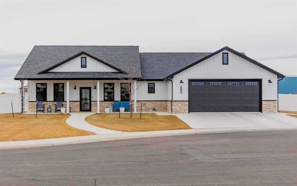 1090 Morning Glory Ln