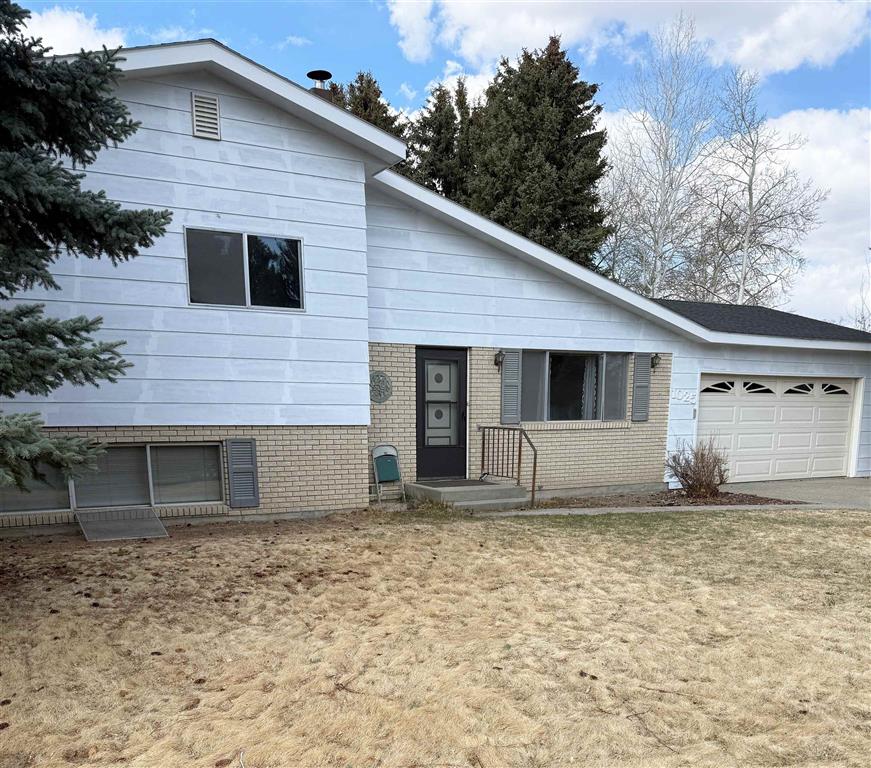 1025 Aspen Dr