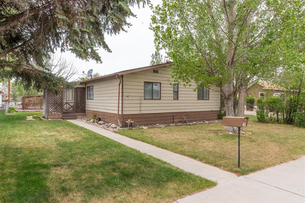 916 N 7th