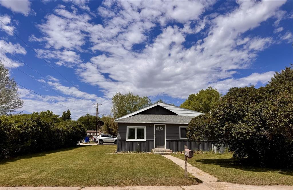 736 Kansas Ave
