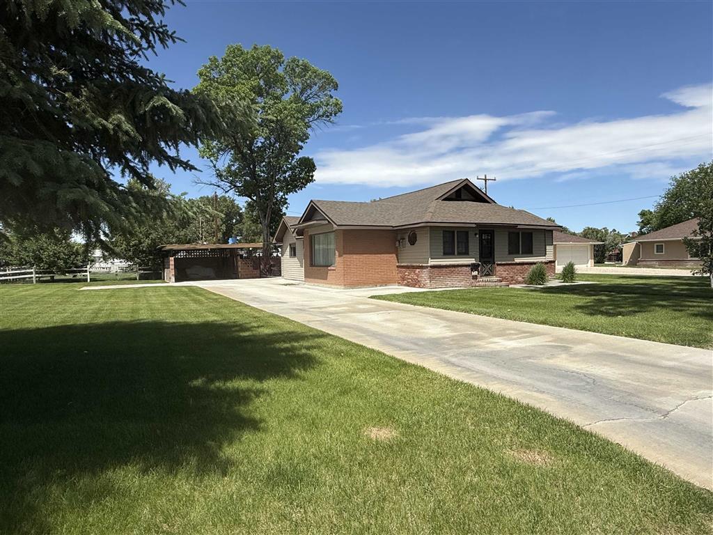 764 Shoshone Ave