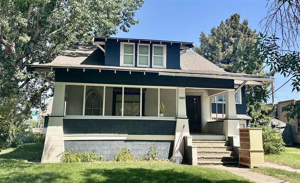 1009 Coburn Ave