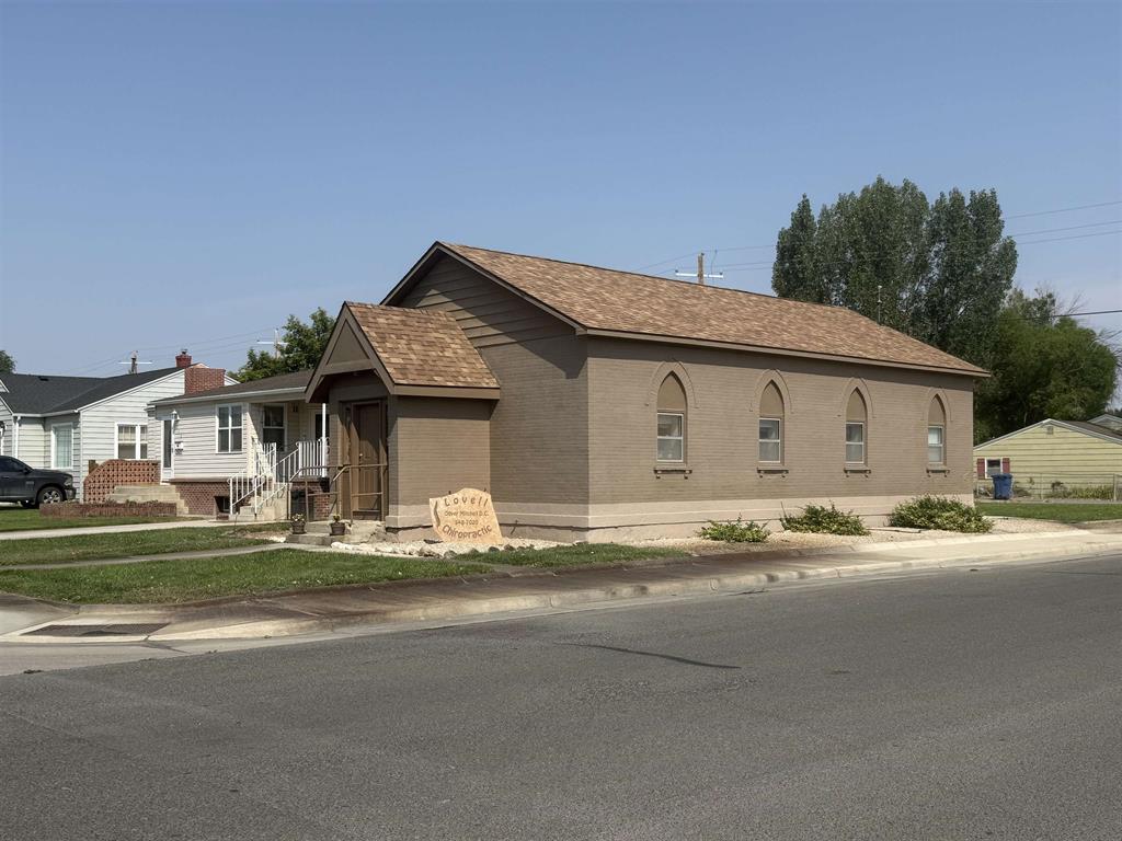 203 Park Ave