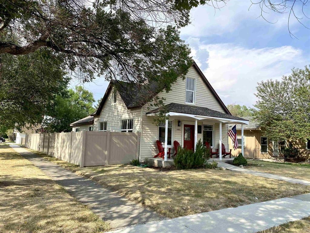 1401 Bleistein Ave
