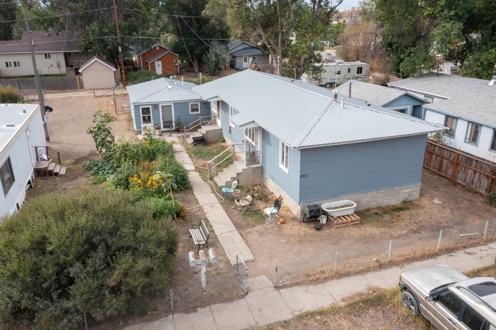 433 7th Ave S