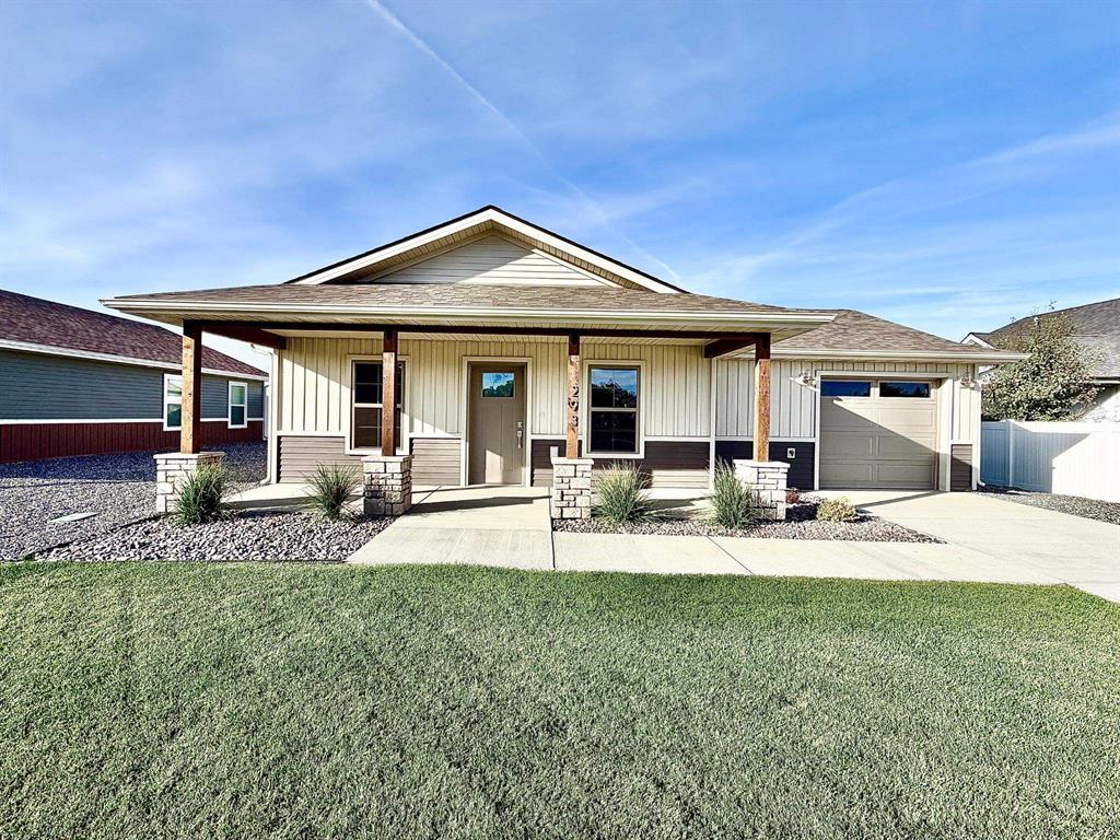 293 Cypress Dr