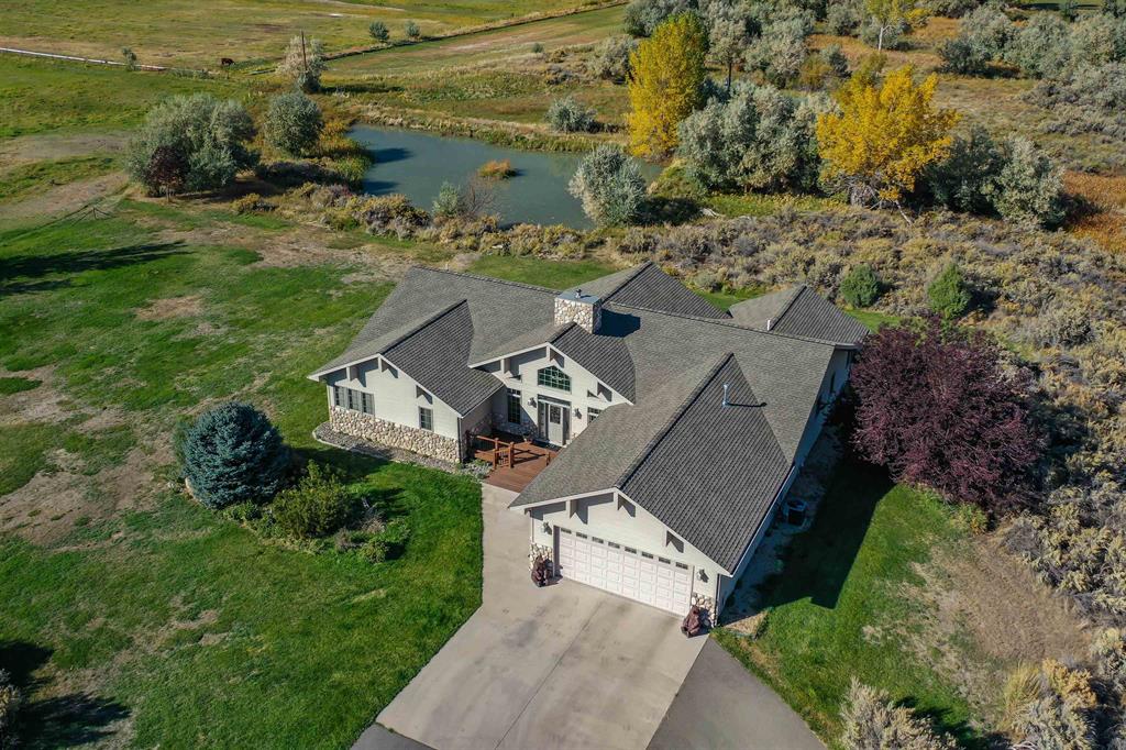 21 Creek Ln