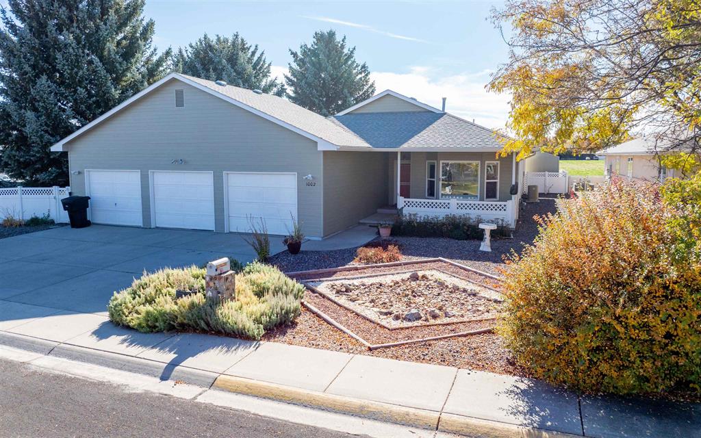 1002 Ponderosa Ct