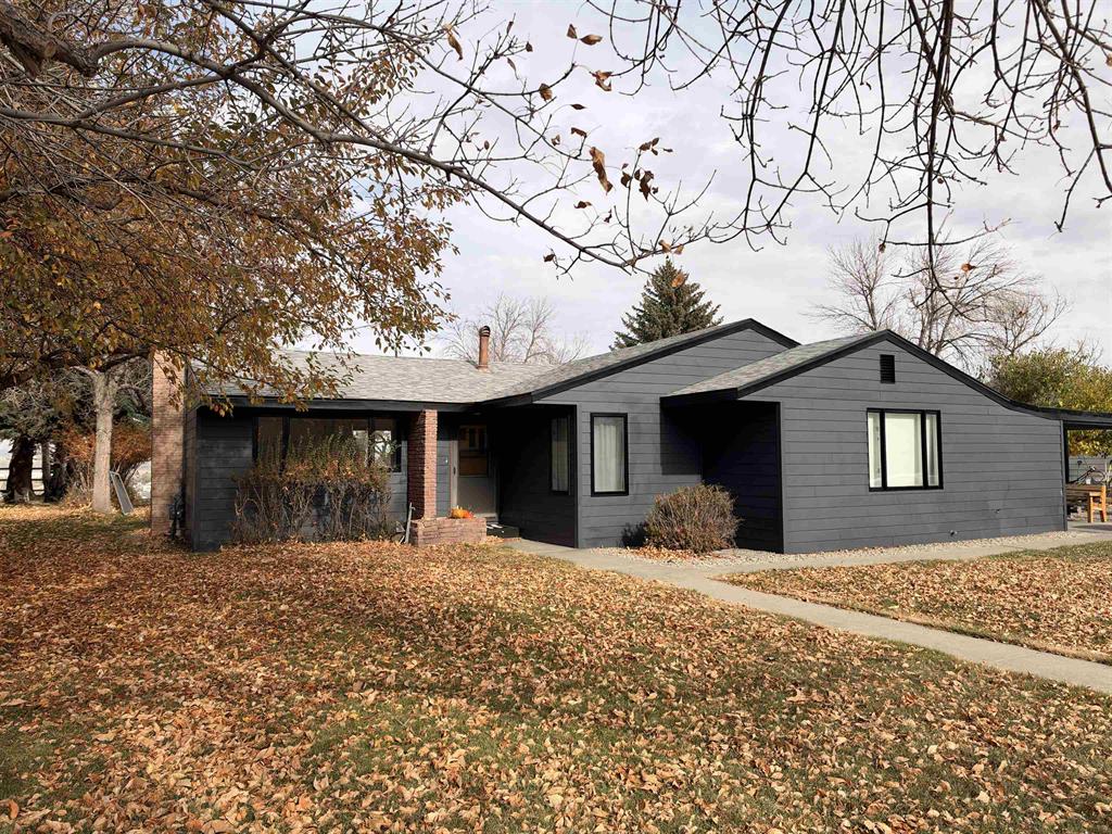 2307 Newton Ave